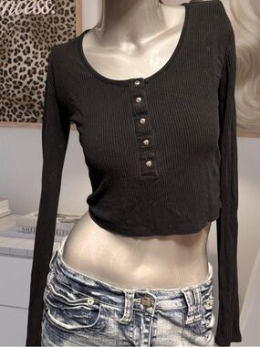 Killstar Cropped Henley Top